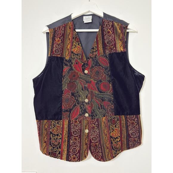 Jaclyn Smith Jackets & Blazers - VTG Jaclyn Smith Patchwork Floral Velvet Vest Boho Artsy Grannycore Women’s L